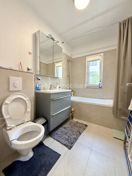 Apartament de 53 mp utili,parcare  , etaj 1,bloc nou, zona Eroilor - 10