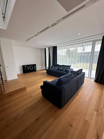 Amber Garden Tunari - 12