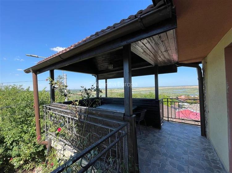 Casa de vanzare D+P+M zona Alexandru cel Bun -Tulcea - 4