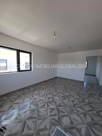 Casă individuală cu 3 camere și grădină amenajată - 11