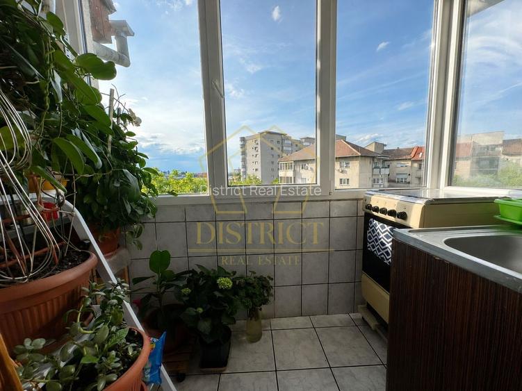 Apartament cu 3 camere decomandat | Calea Sagului - 15