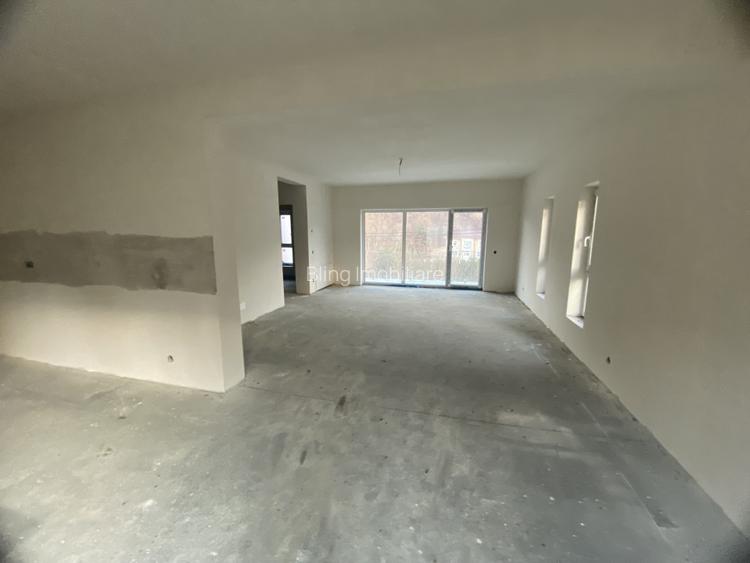 Duplex de vanzare, 195 mp utli, Garaj , zona Tauti  - 12