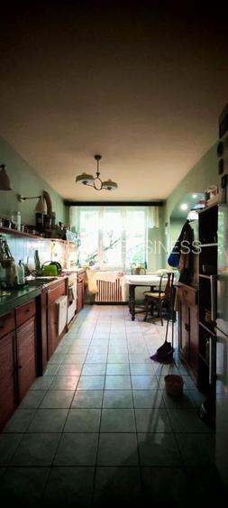 Casă cu 5 camere, singur în curte, acces auto , lângă Magazinul Crișul , Oradea. - 7