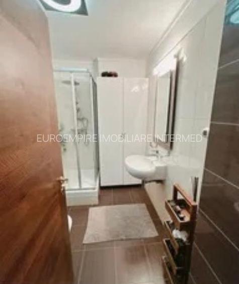 Apartament spectaculos in Mamaia la doar 1.5 km de oras. Parcare inclusa - 11