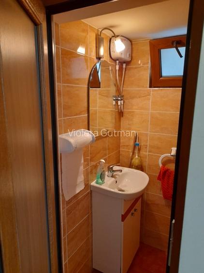 Persoana privata vind  apartament - 7