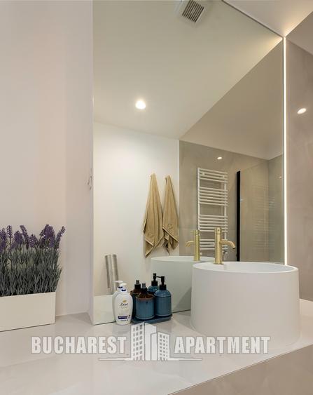 2 camere în Cortina North