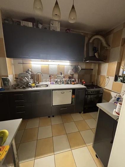 Apartament 3 camere  decomandat – Drumul Taberei - 7