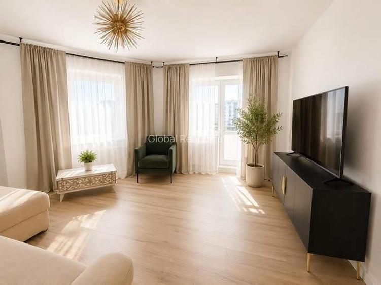 2 Camere 60mp Zona Faleză Nord Vedere la Mare și Lac Renovat Total - 2