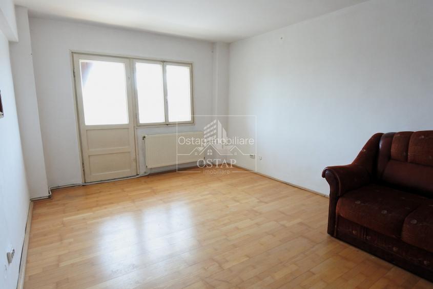 Energiei - stradal - apartament 2 camere decomandate  - 2