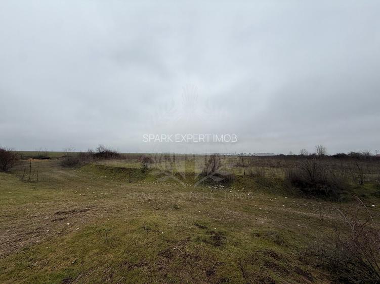 Teren extravilan DN 72 lângă Parcul Industrial - Bauelemente /Aquila - 7