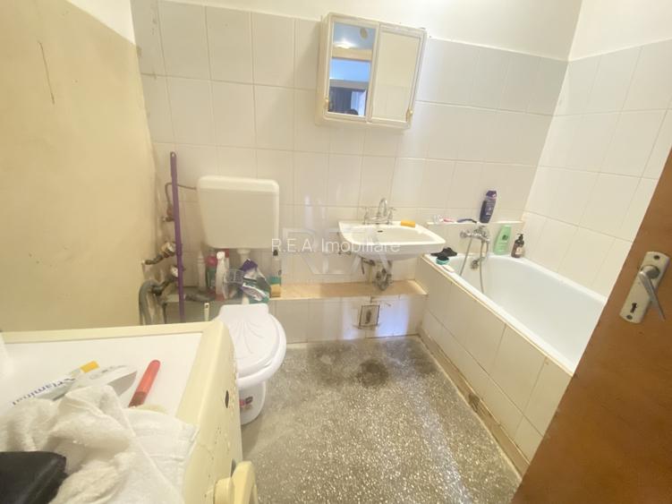 2 camere- Decomandat- Etaj 8/10- Strada Barca/Rahova - 6