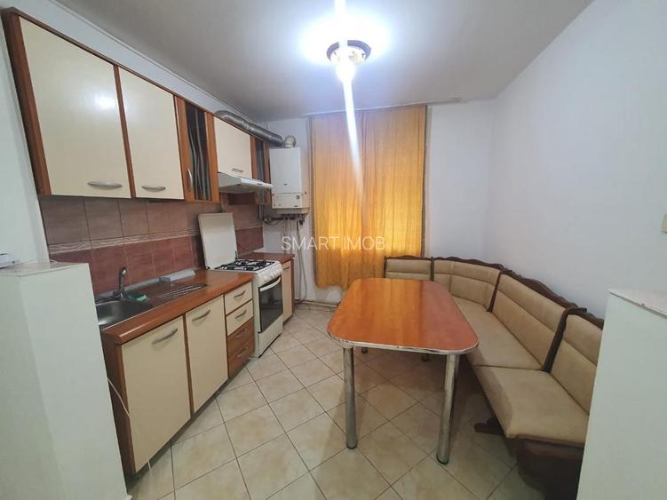 Apartrament 2 camere 47mp finisaje Pret 56700eur neg - 2