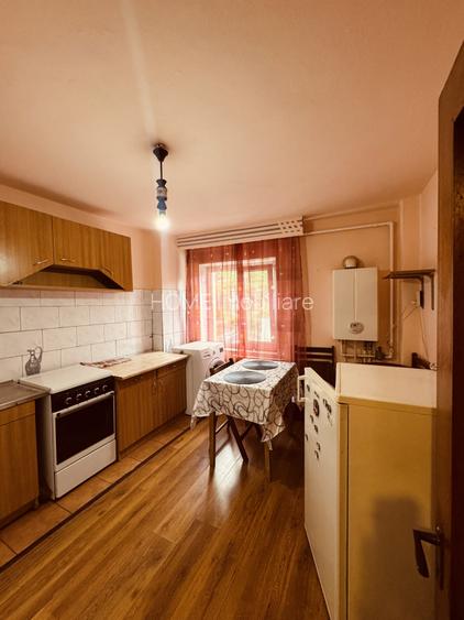 Ultracentral- Garsonieră spațioasă de închiriat. - 3
