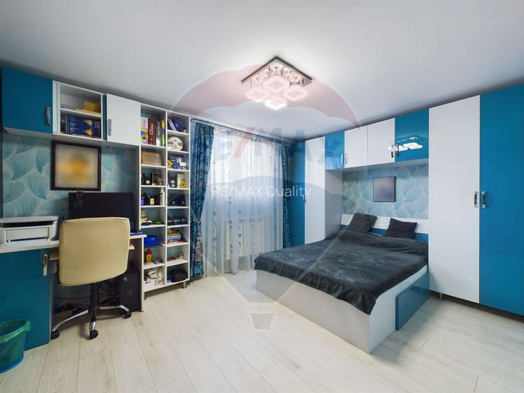 Casă / Vilă 5 camere + Mansarda Foarte Spatioasa - 11