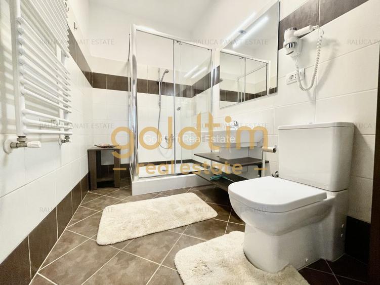 NOU/SUPERB/ SCOALA AMERICANA - 13