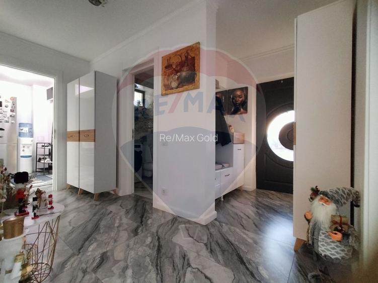 Casă / Vilă cu 5 camere - la 2 minute de Complex Cosmopolis - 5