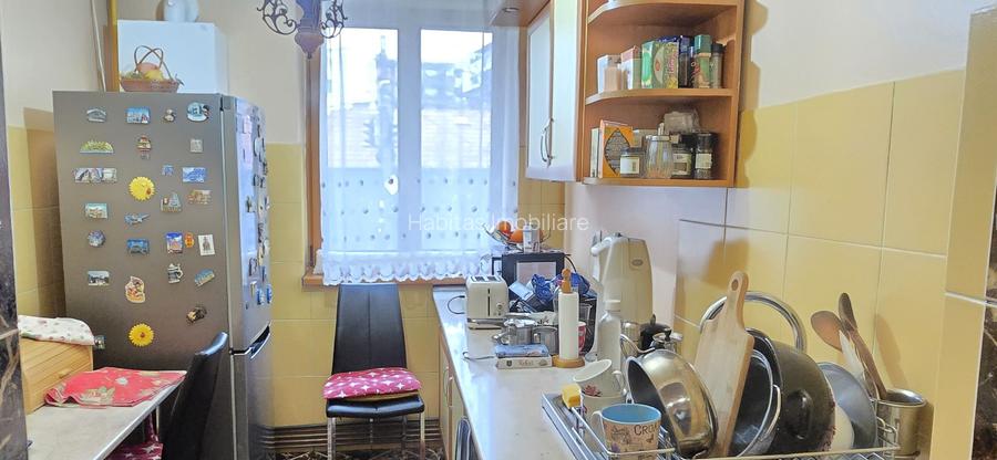 Apartament de vânzare – Piața Abator, etaj 1, decomandat - 5
