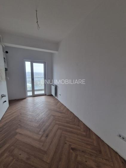 Etajul 1-Stadion-Copou-Bloc nou-Intabulat-70 mp - 3