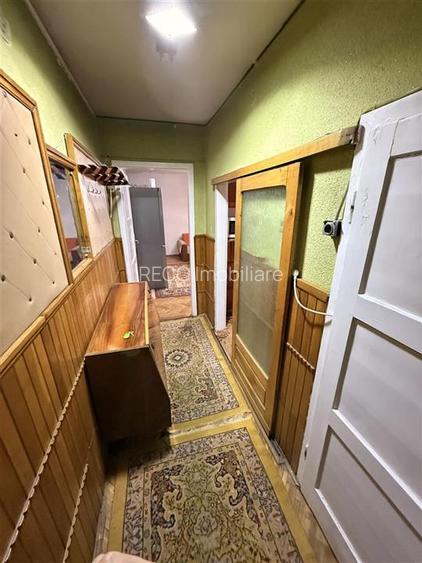 Apartament de inchiriat ultracentral, complet mobilat si utilat, zona Oradea Pla - 5