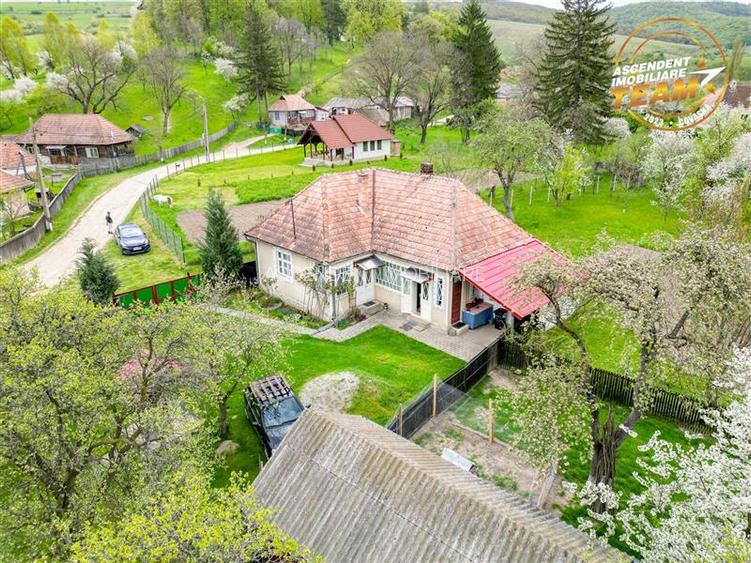 Casa cu farmec rustic + teren privat de 3.315 mp, Borosneul Mic, Covasna - 27