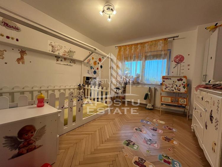 Apartament 4 camere, 2 bai, 2 balcoane,centrala proprie, etajul 2 - 6