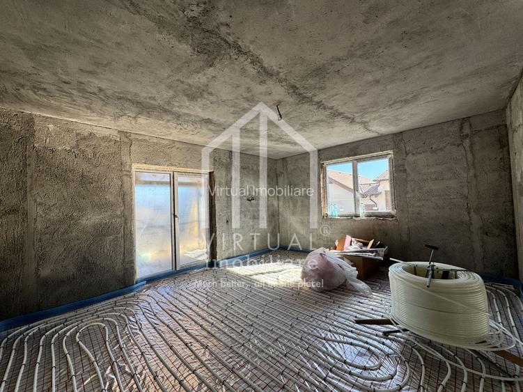 Casa de tip duplex - 110 mp utili, curte de 175 mp - Calea Cisnadiei - 10