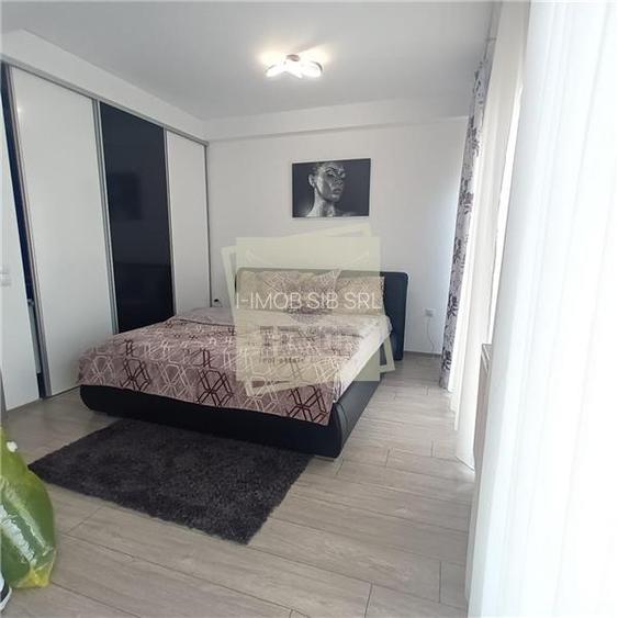 Casa cu 3 camere 3 balcoane si parcare privata in Selimbar - 4