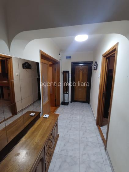 Faleza Nord Apartament 3 camere decomandat cu terasă acoperita - 21