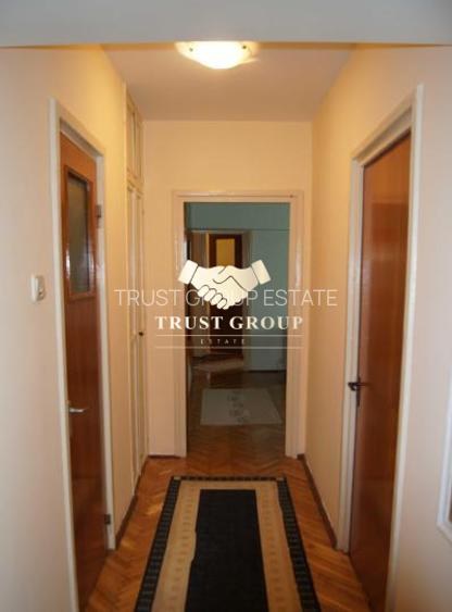 Apartament 3 camere -Bloc 1982 - Clucerului - 4