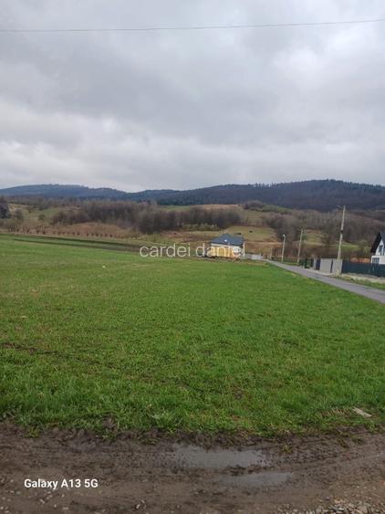 Vind teren cu o locație excelenta - 4