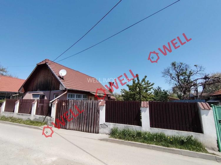 Casă de vânzare în Ozun, pe strada Gării! - 3