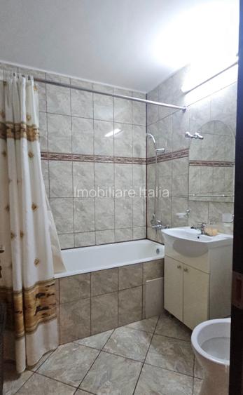 Apartament decomandat,  bloc 1986, etaj 1, curat - 10