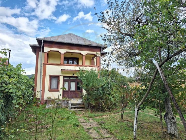 Casă cu farmec Neoromânesc – Pietroșani, Argeș - 19