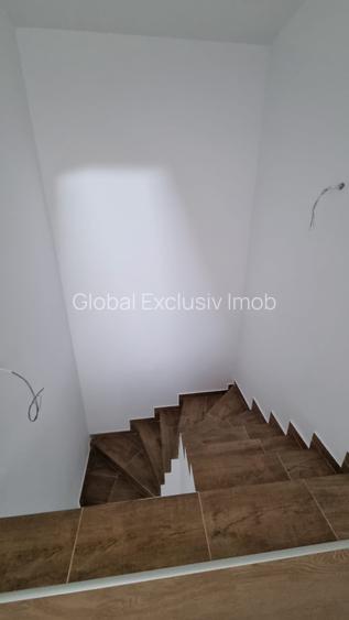 Vila 4 camere, bucatarie separata, zona linistita, parcare, zona Scolii - 7