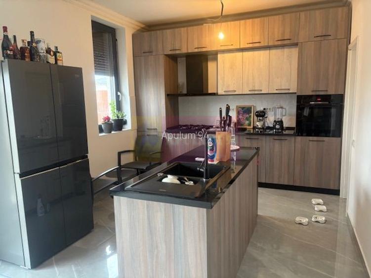 Vila tip  duplex Otopeni- 23 August. - 9