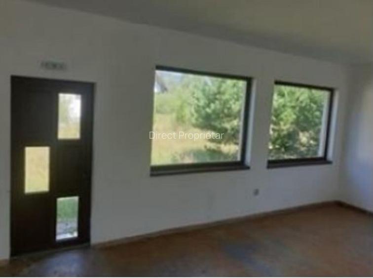 Pensiune 7 camere cu bai proprii, living si bucatarie - 10