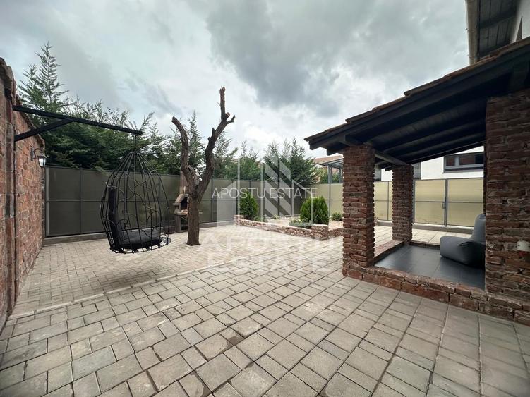 Casa individuala cu 4 camere,2 bai,mobilata,Calea Lipovei - 31