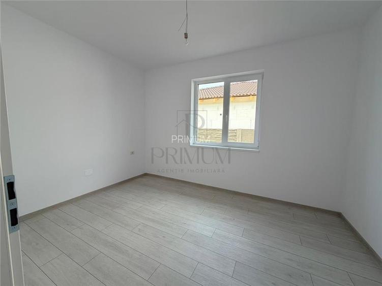 Duplex pe parter - zona buna - toate utilitatile - 9