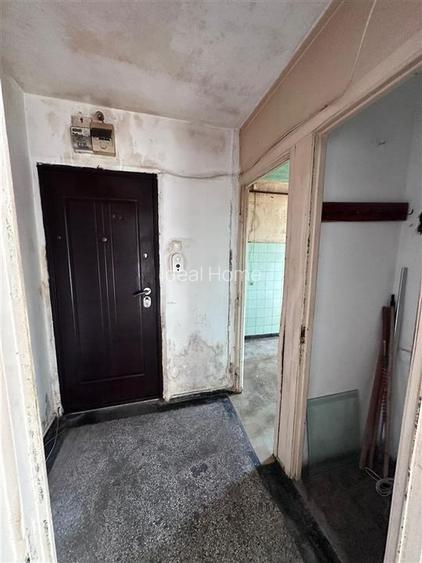 Apartament 2 camere Bd-ul Socola etaj 3 - 8