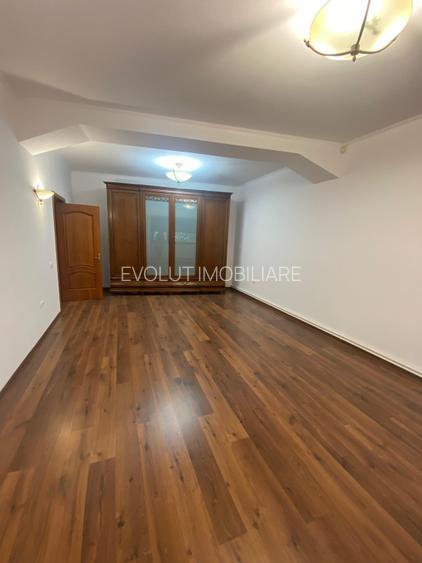 Vila de inchiriat - Ultracentral - 18