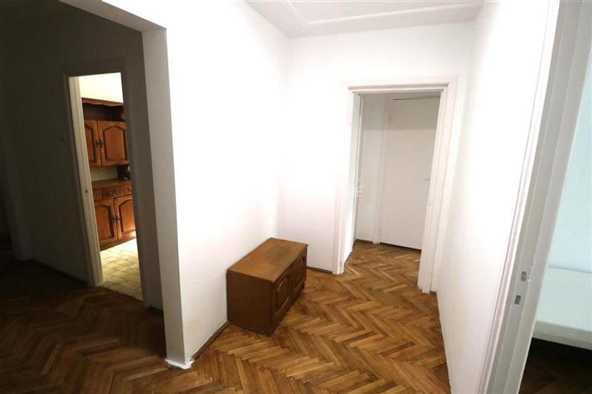 Apartament 3 camere, centrala proprie,  Complexul Studentesc - 4