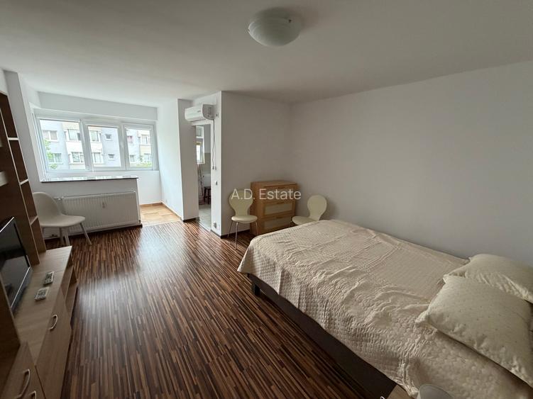 Garsoniera Titan Prima Inchiriere 32 Mp Bloc Reabilitat 6 Min Metrou 11 Min IOR - 19