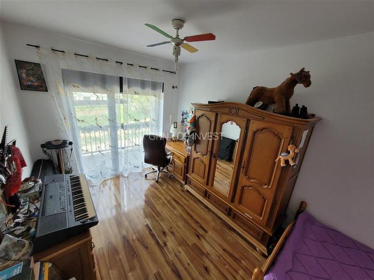 Casa moderna tip triplex 4 camere zona Selimbar - 4