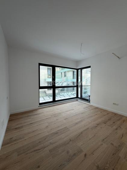 Boutique Premium Building / Spatii Comerciale 50-200 mp/ Parcare / Piata Muncii - 10