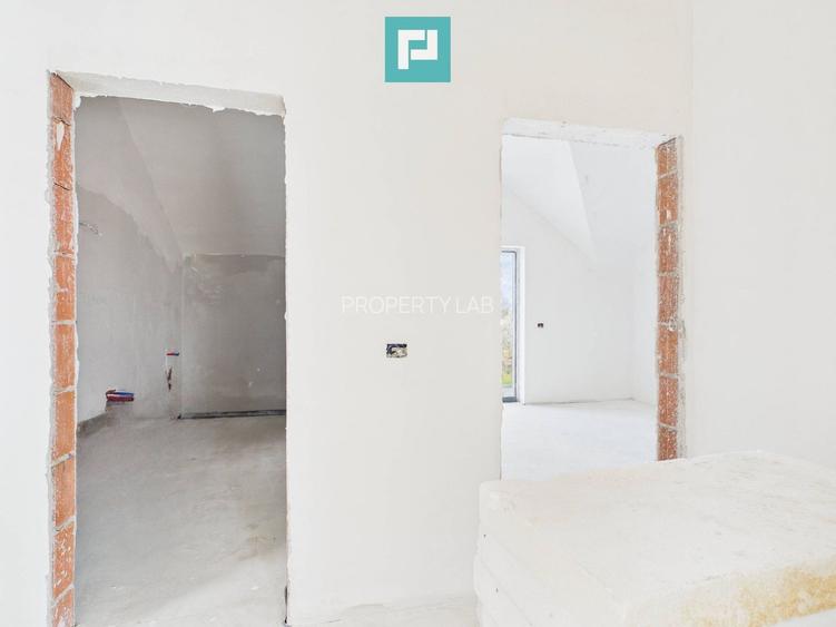 Duplex luminos 101 mp utili, teren 350mp în Covaci - 26