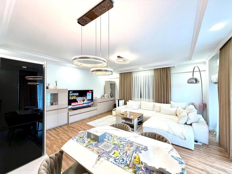 Apartament 3 Camere | Vedere la Pădure 🌳 | Piscină | Premium