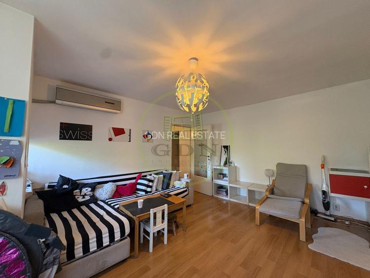 Apartament, 3 camere, decomandat, Cartier Brazda lui Novac , Zona Randez Vous - 2