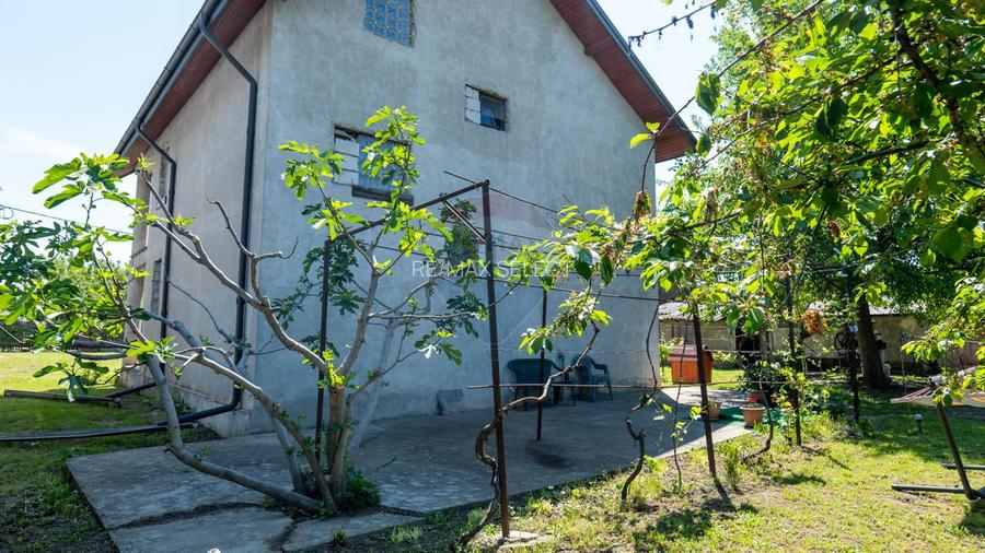 Casă / Vilă cu 3 camere de vânzare - 27