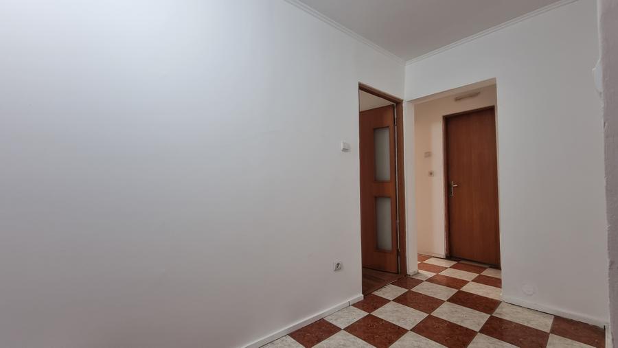 Apartament cu 4 camere de vanzare in zona Militari Lujerului