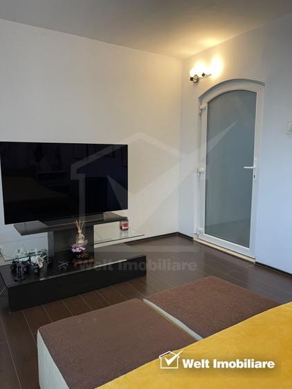Apartament 4 camere in zona Plopilor